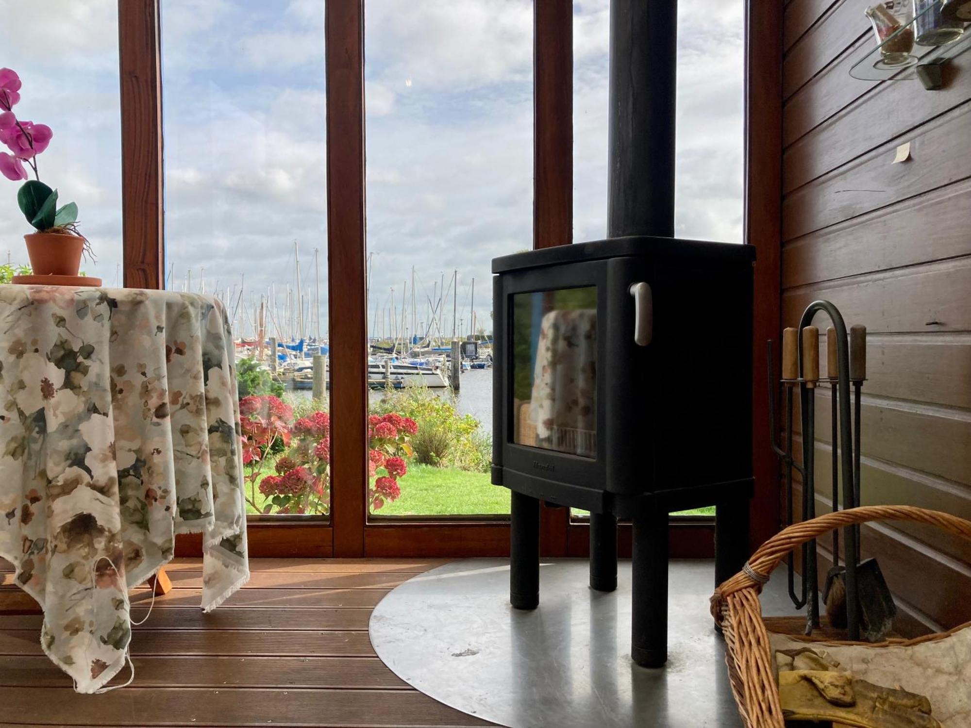 4pers House Christine w Sauna, Winter garden&fishing pier Anjum Exterior foto
